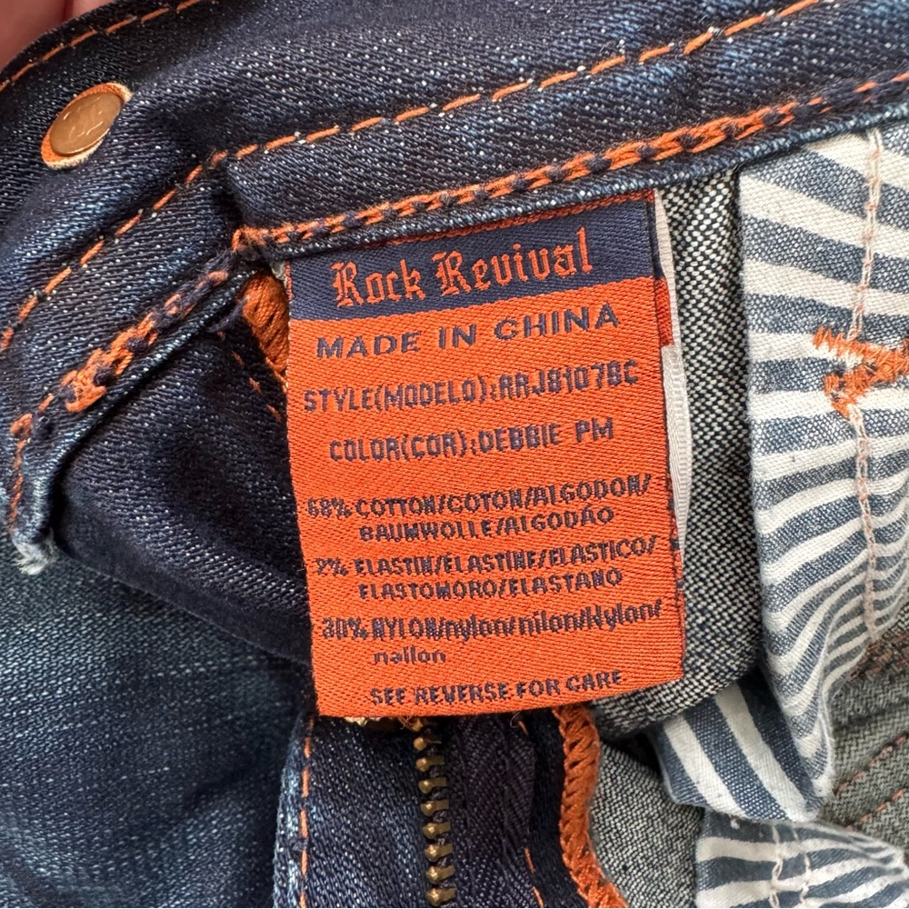 ROCK REVIVAL DEBBIE BOOTCUT JEANS SIZE 28 - Picture 5 of 7